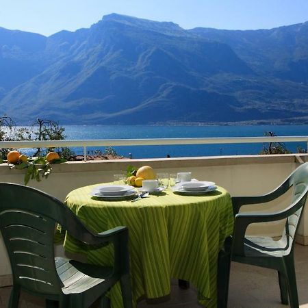 Residence Villa Aranci Limone sul Garda Exterior foto