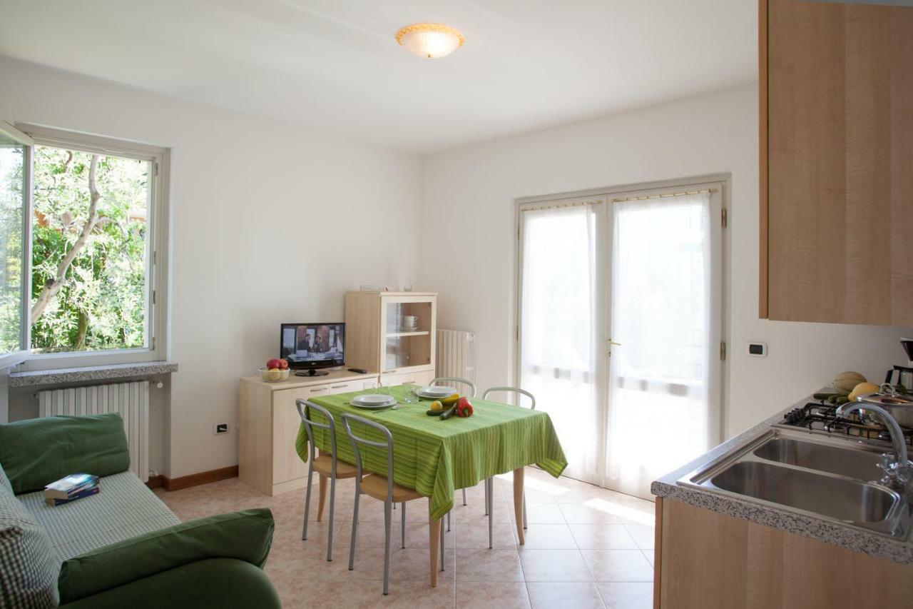 Residence Villa Aranci Limone sul Garda Exterior foto